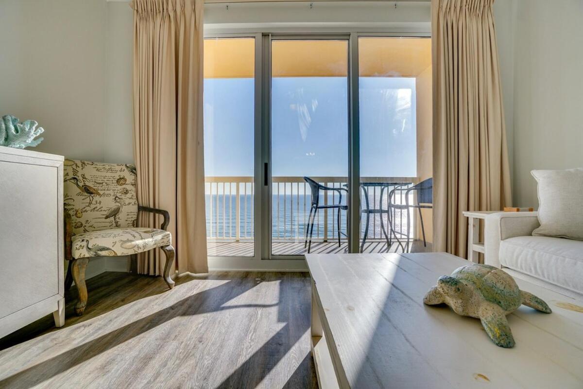 1104 West 3 Bedrooms Including 2 King Bedrooms And Custom