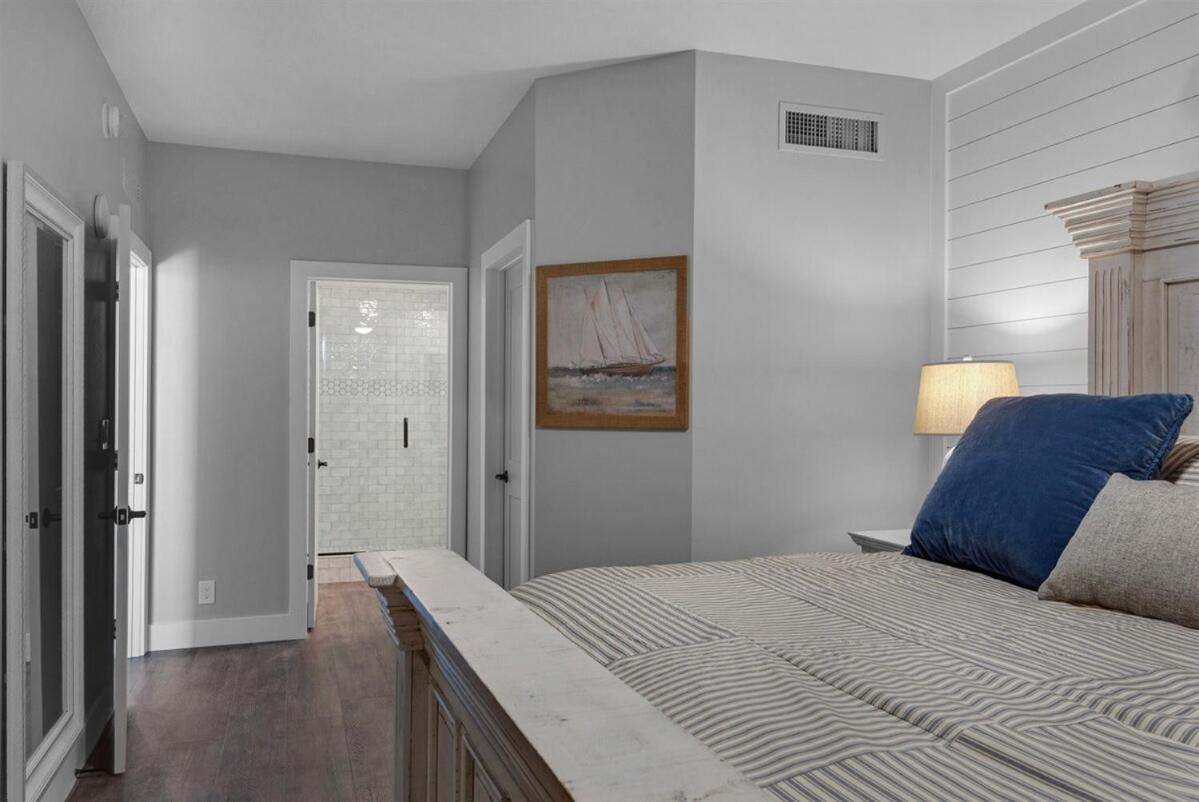 Apartment Calypso 302 West Direct Front Awesome! Panama City Beach