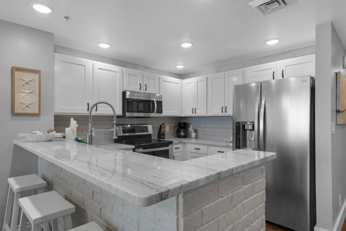 Calypso 302 West Direct Front Awesome! Panama City Beach