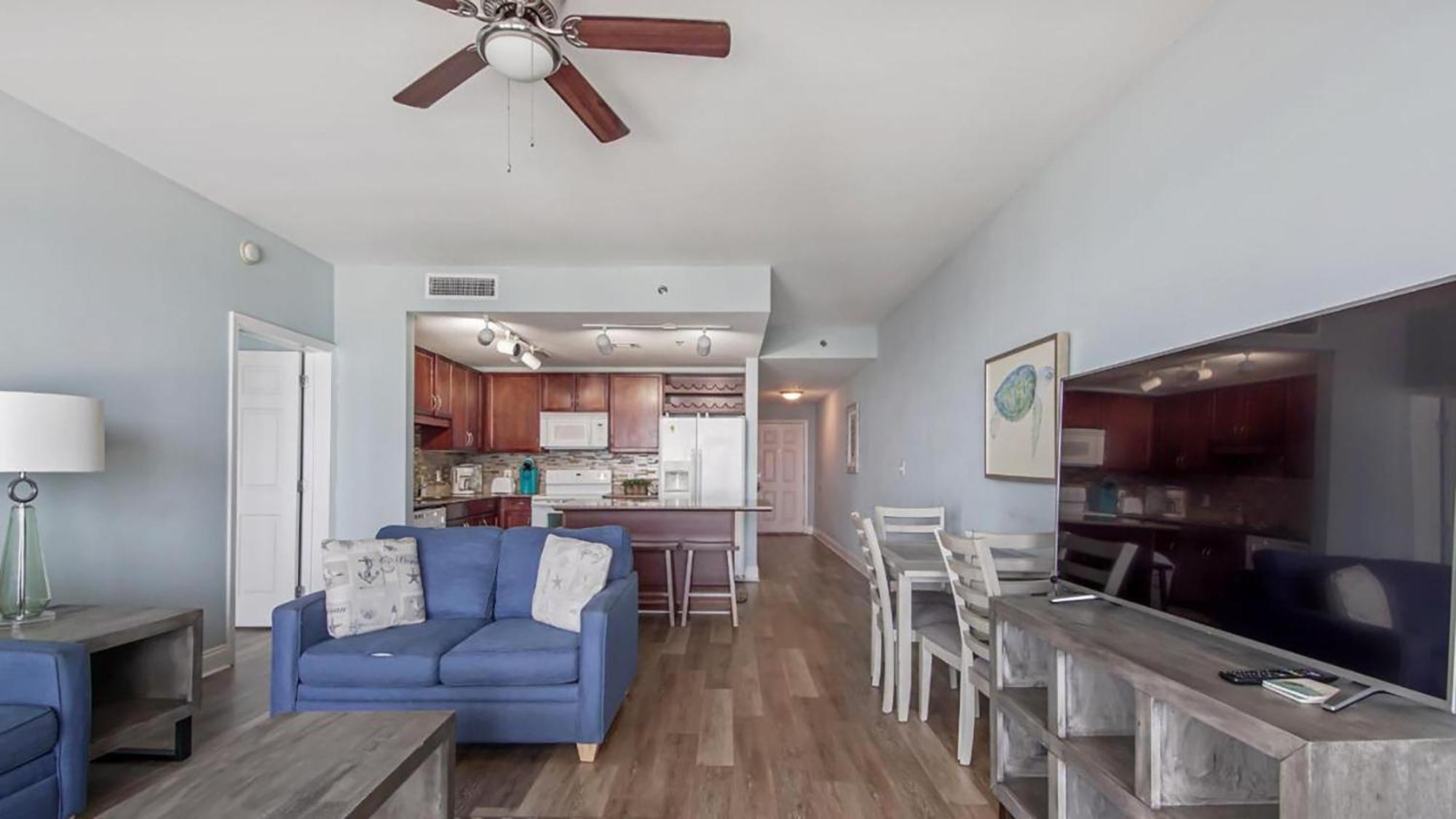 Laketown Wharf 1608 By Emerald Coast Retreats Apartment