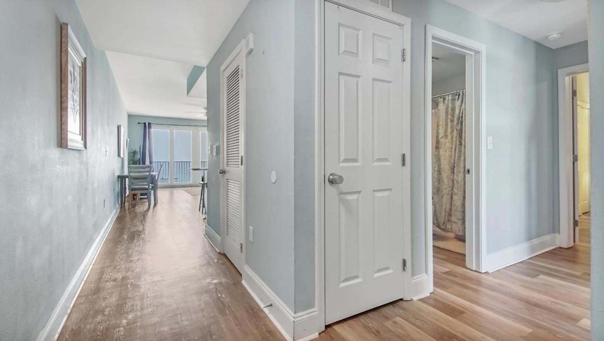 Laketown Wharf 1608 By Emerald Coast Retreats