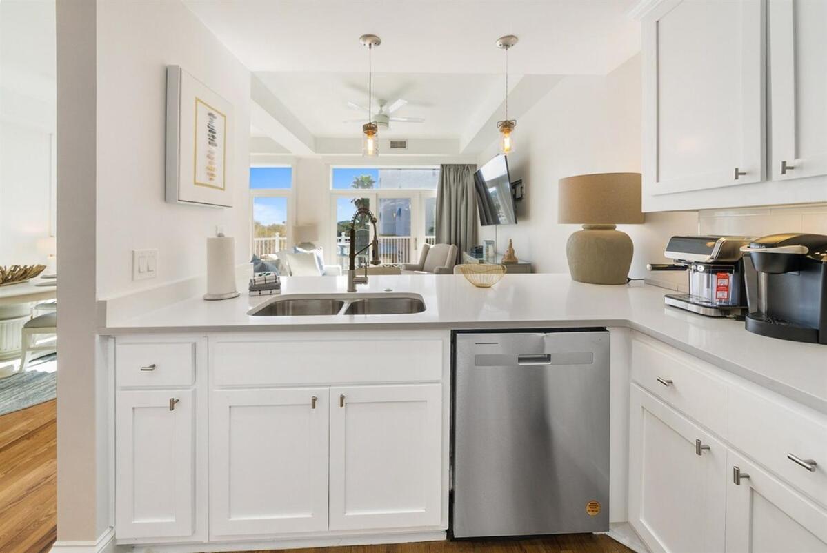 Carillon Market 301 Apartment Panama City Beach