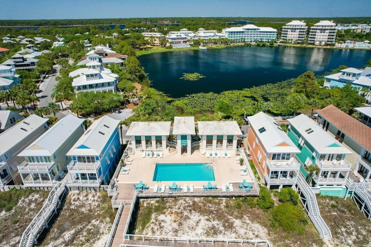 Carillon Market 301 Apartment Panama City Beach