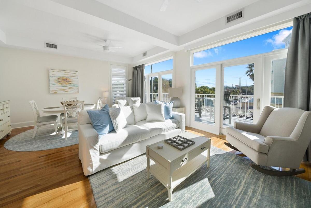 Carillon Market 301 Apartment