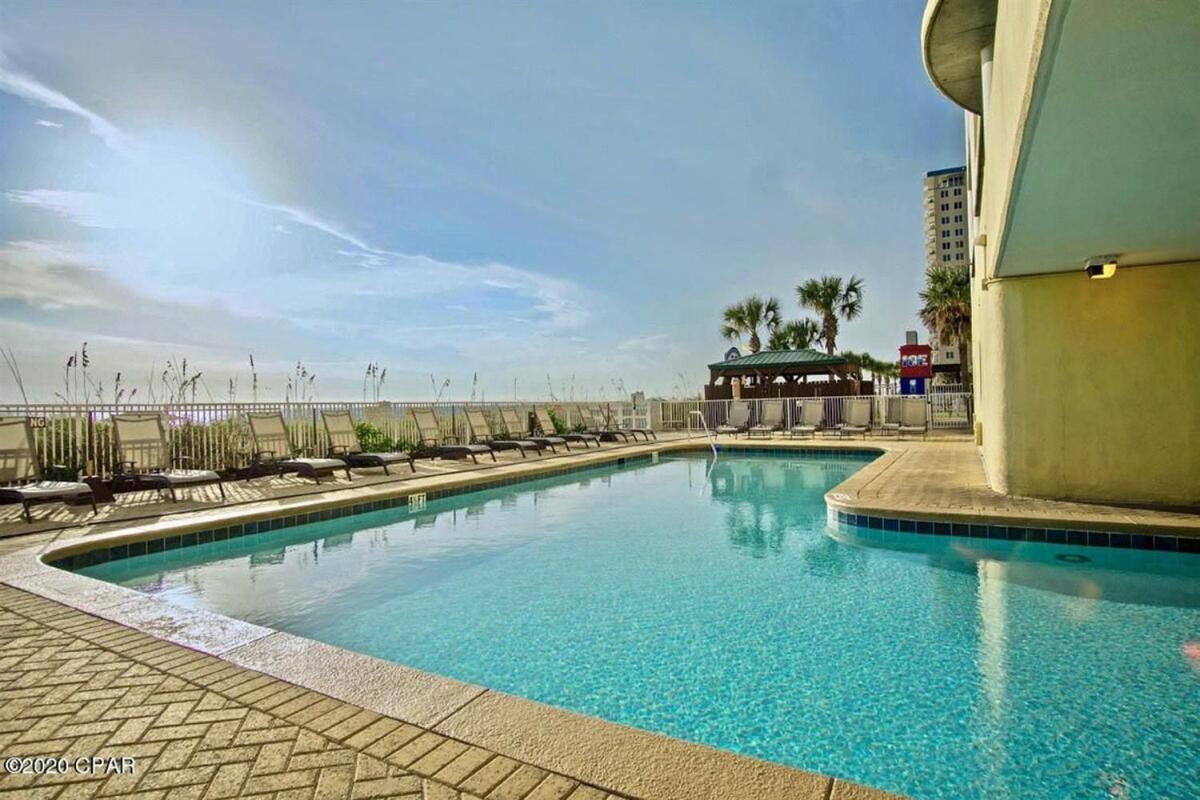 Ocean Ritz 1603 Apartment