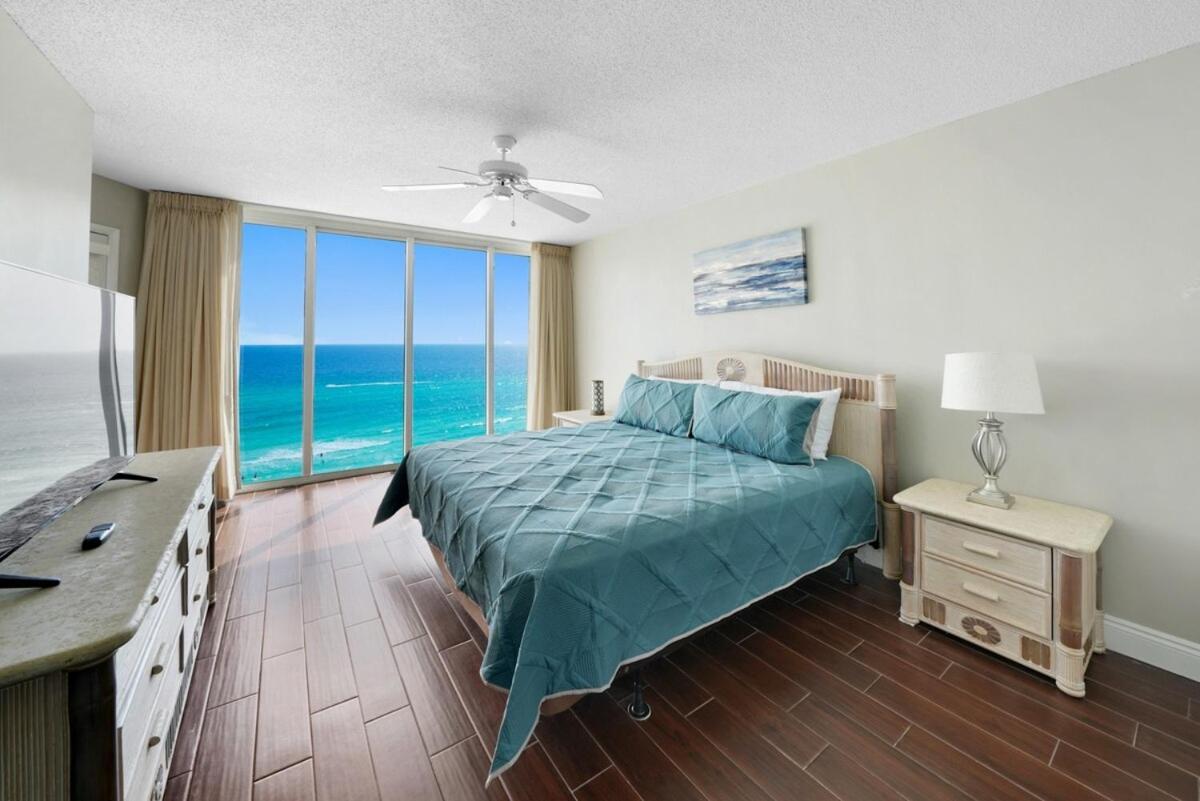 Long 1103 Apartment *