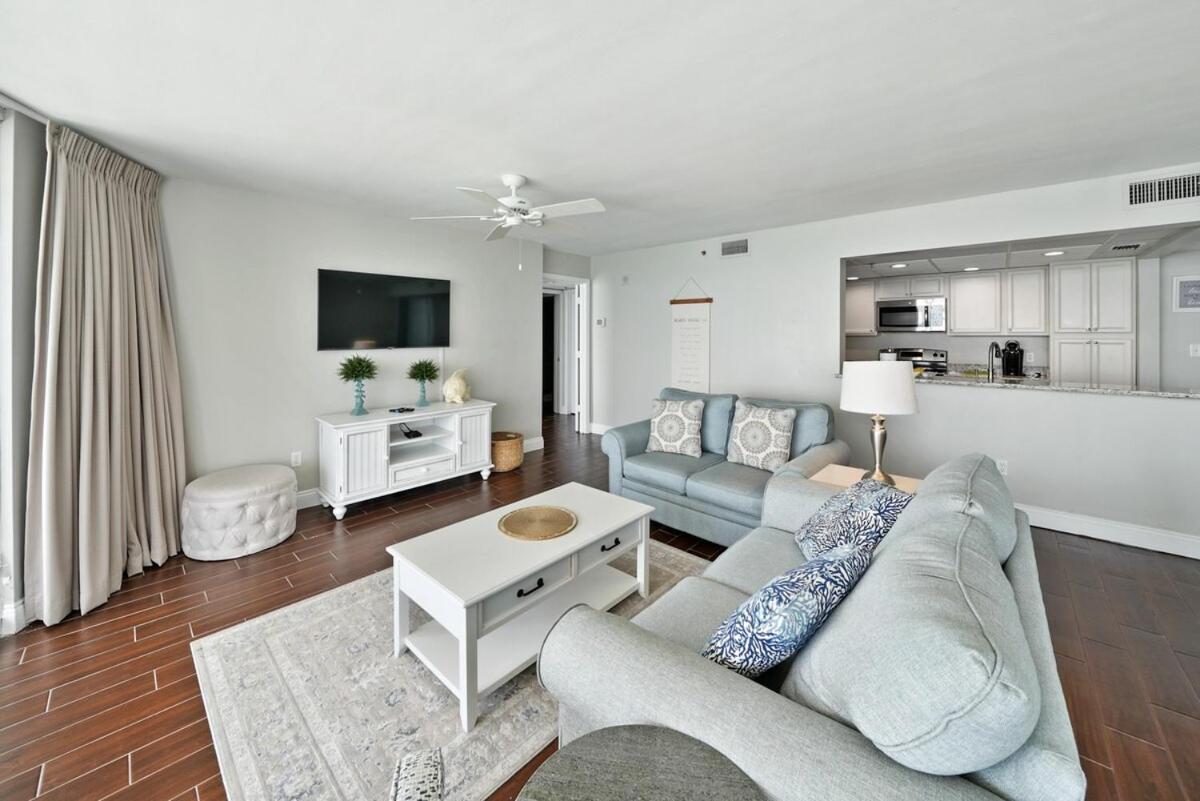 Long 1103 Apartment *