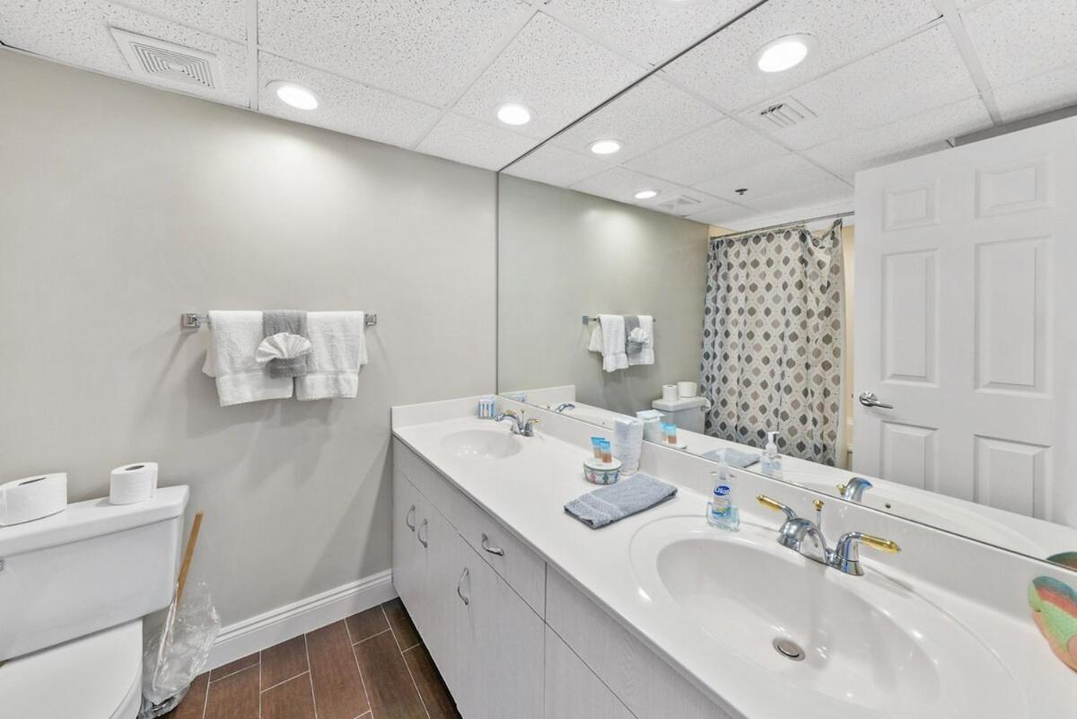 Long 1103 Apartment *