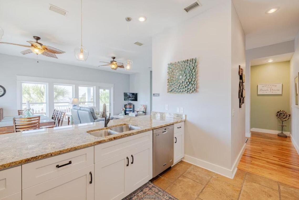 Barefoot Dreams Gulf Views Steps From Pool The Area *