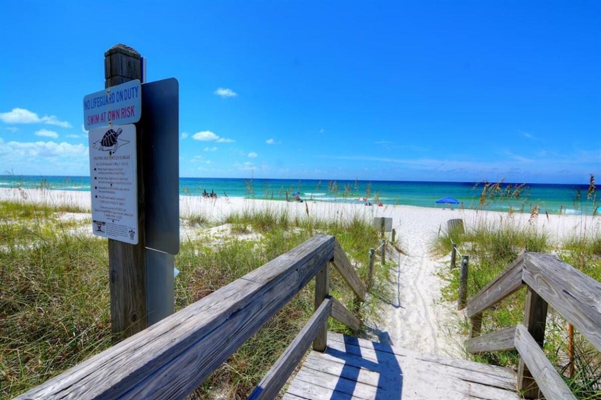 Barefoot Dreams Gulf Views Steps From Pool The Area Holiday home *