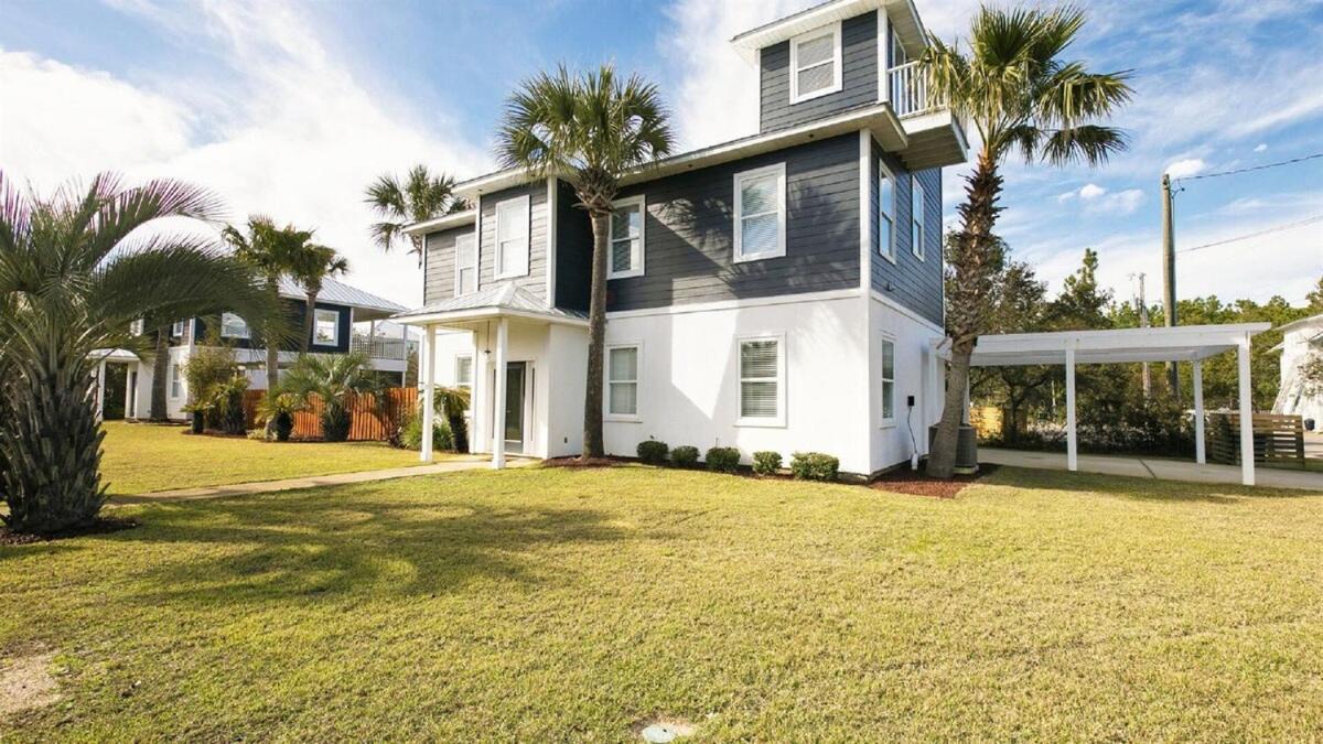 Holiday home 12 C Breeze Private Pool Sleeps 16 Near Rosemary *