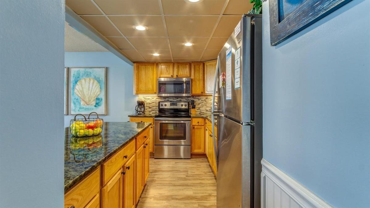 Apartment Edgewater Leeward 101