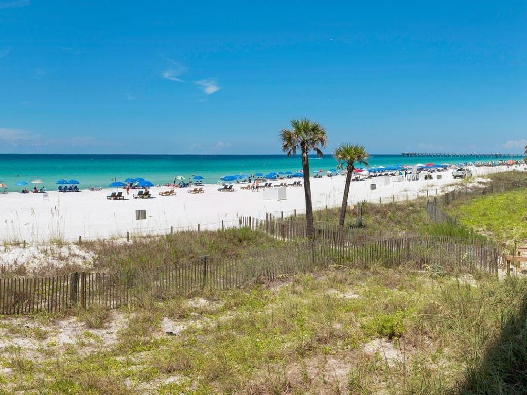 Edgewater Leeward 101 Apartment *