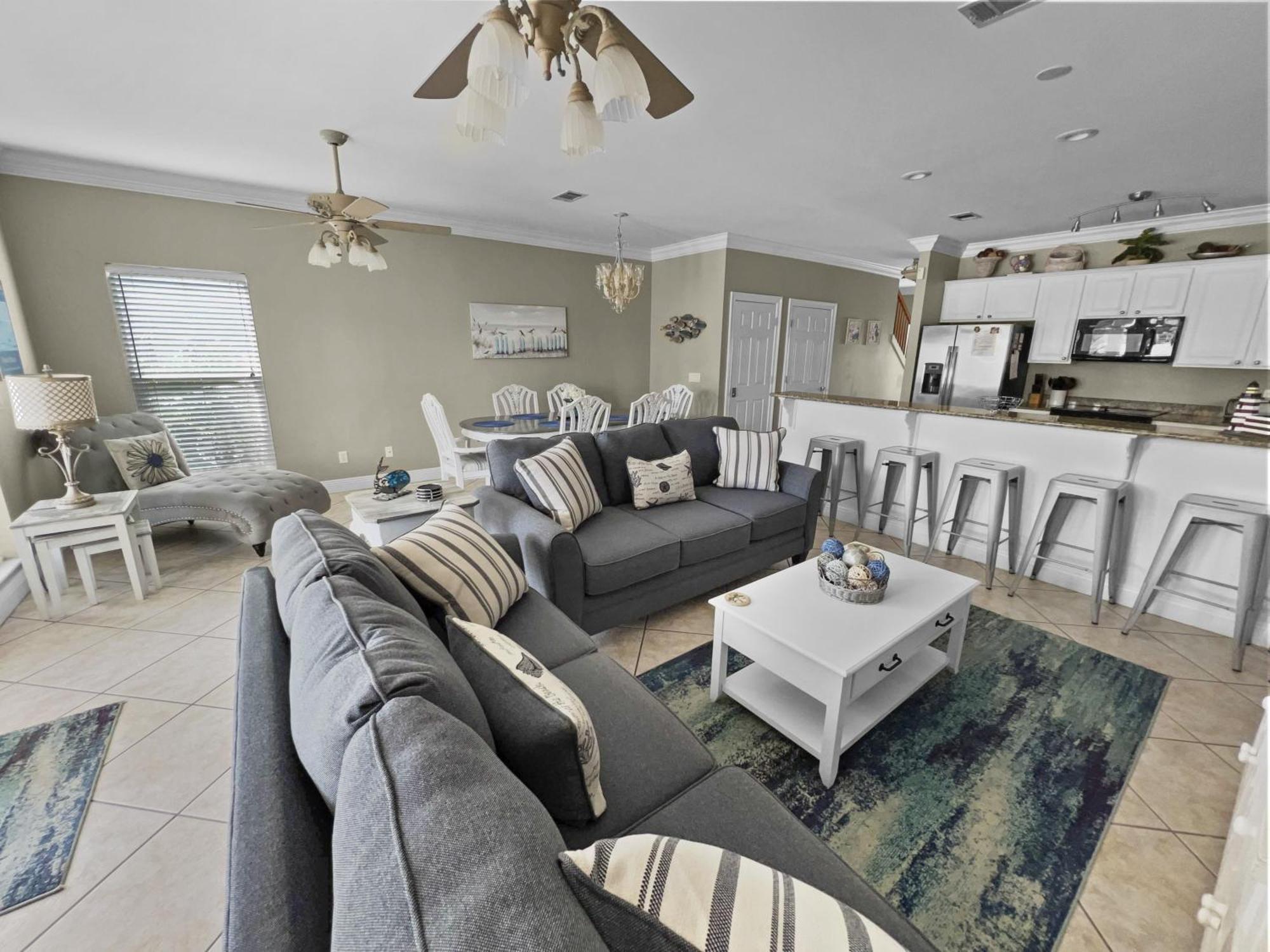 Royal Palms Retreat *
