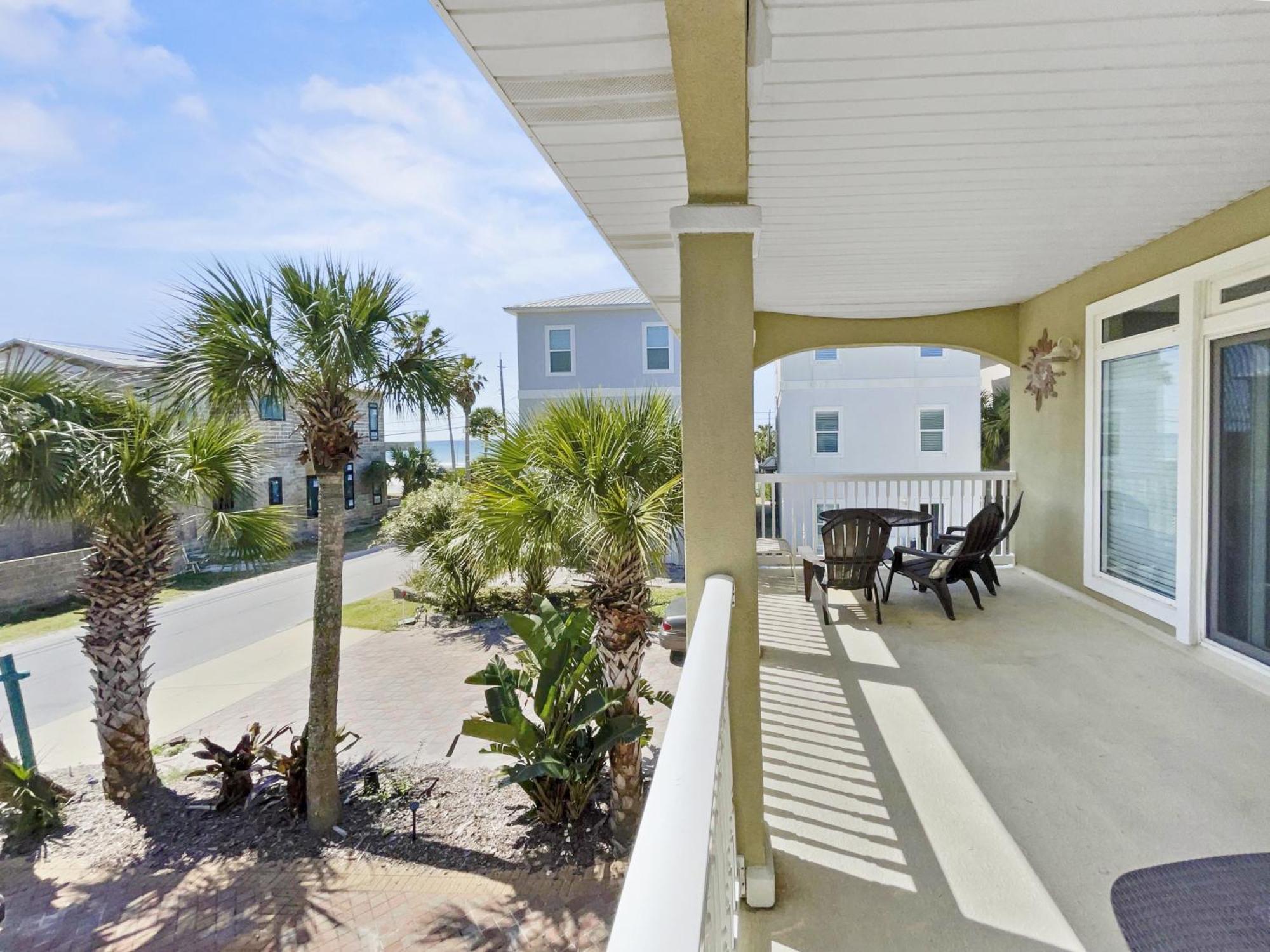 Royal Palms Retreat Holiday home *