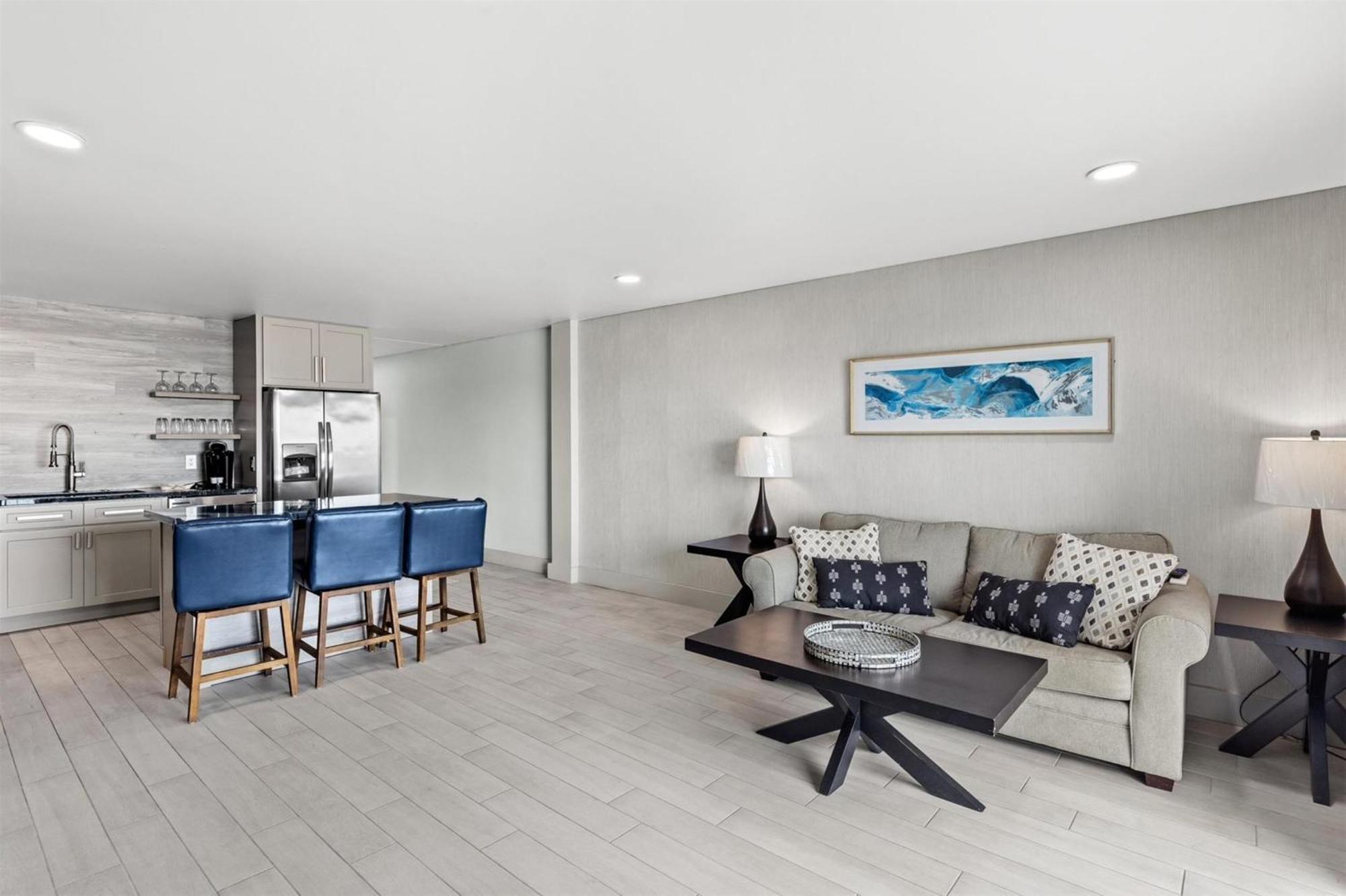 Apartment The Summit 616