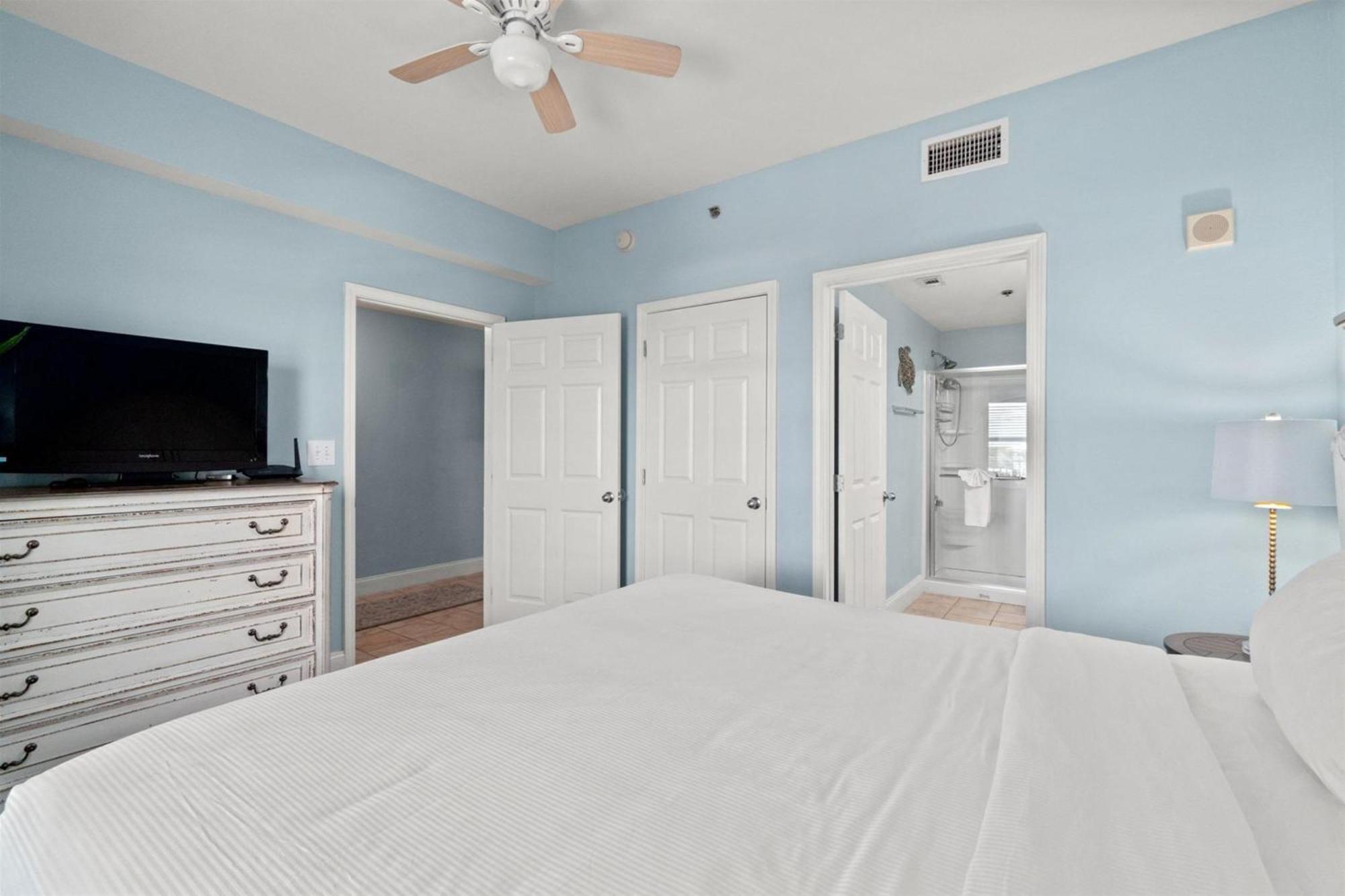 Laketown Wharf 802