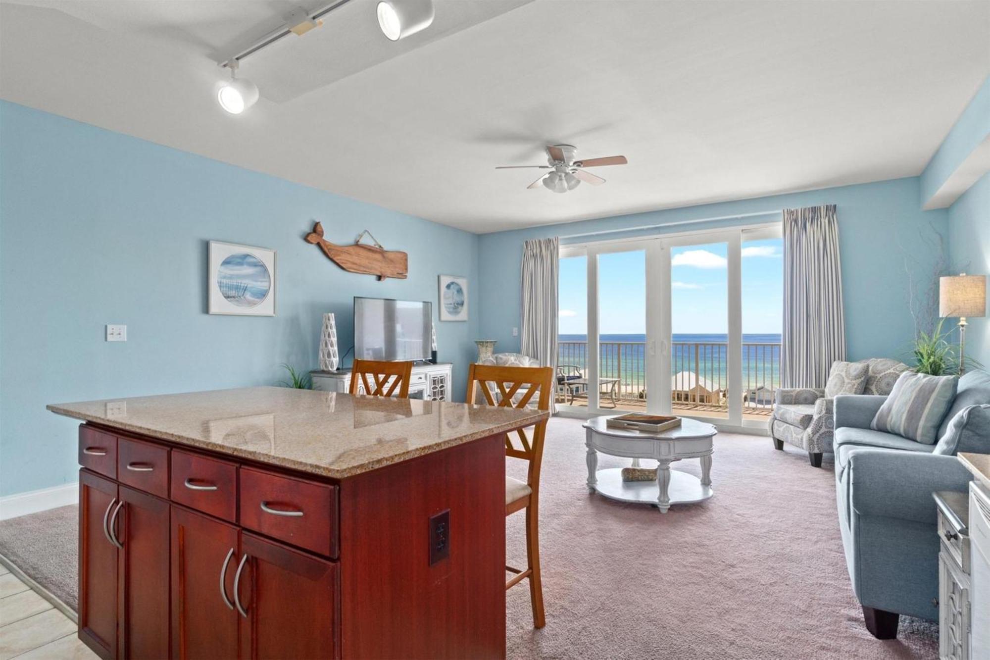 Laketown Wharf 802 Apartment
