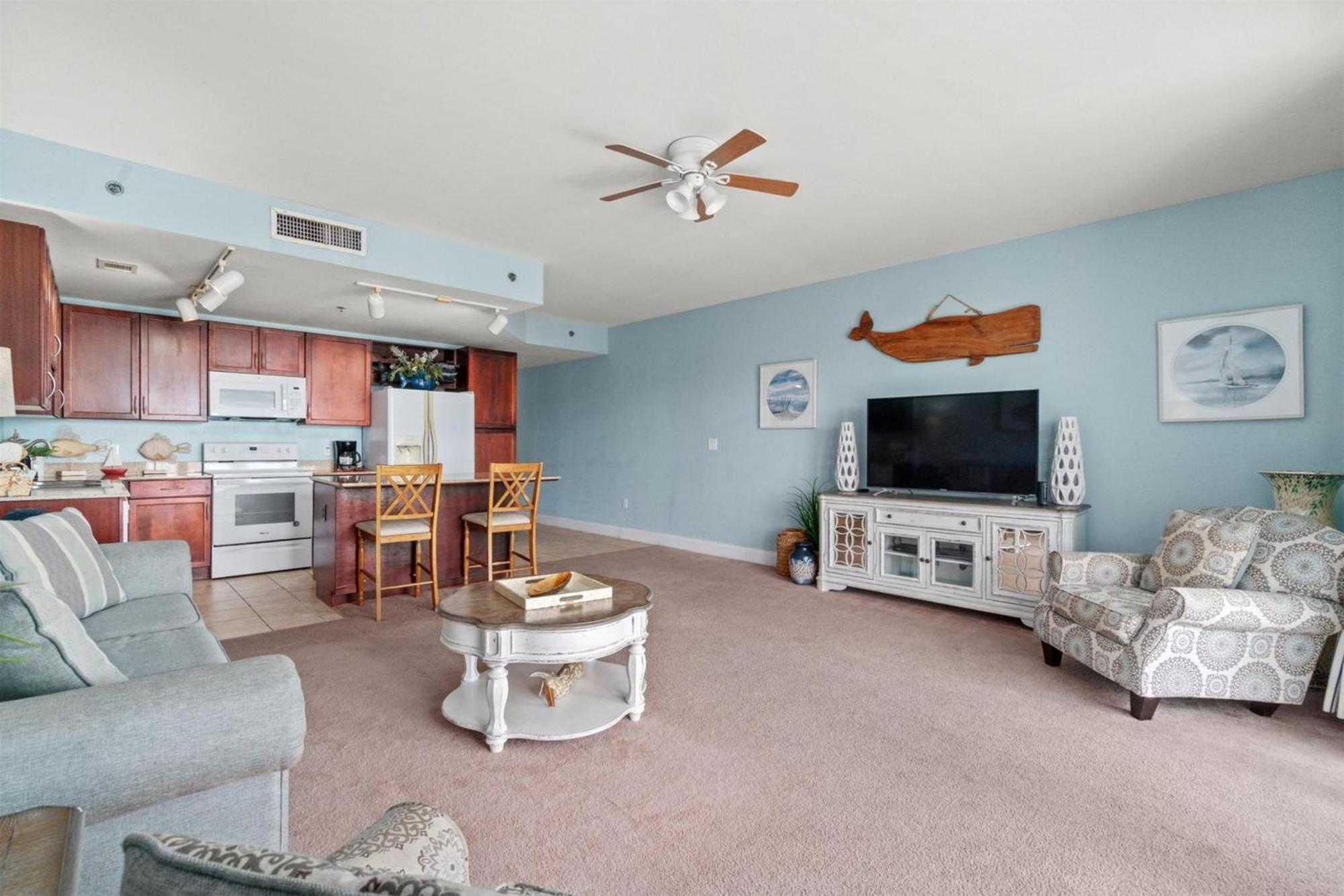 Laketown Wharf 802 *