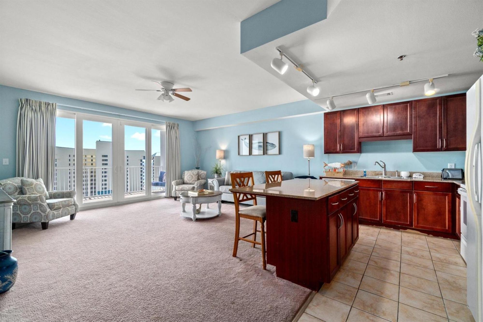 Apartment Laketown Wharf 802 *