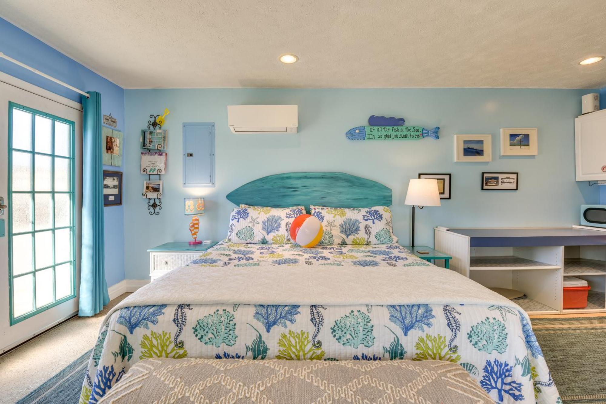 Pcb With Private Patio Steps To Beach! Apartment