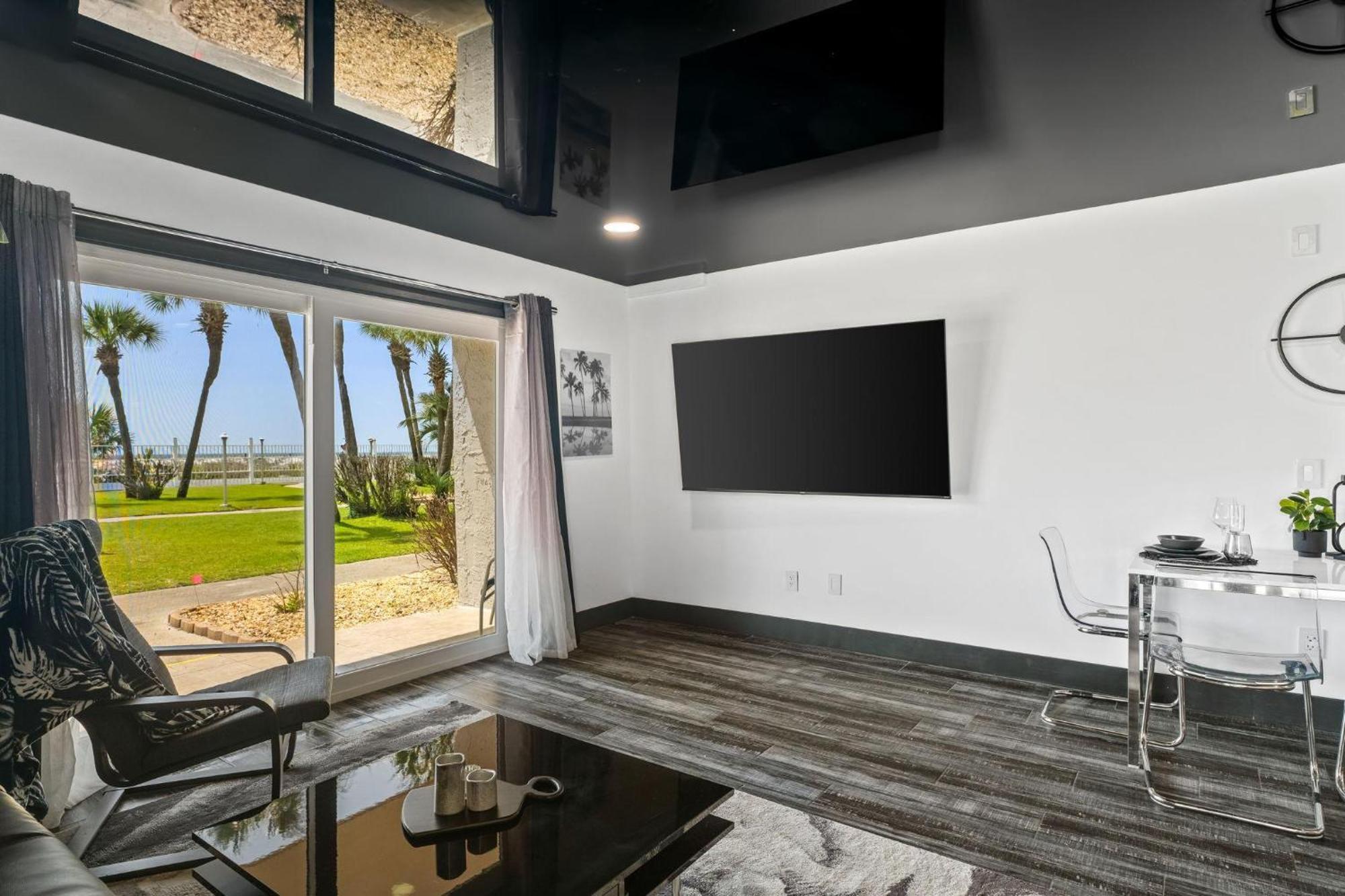 The Summit 132 Apartment Panama City Beach
