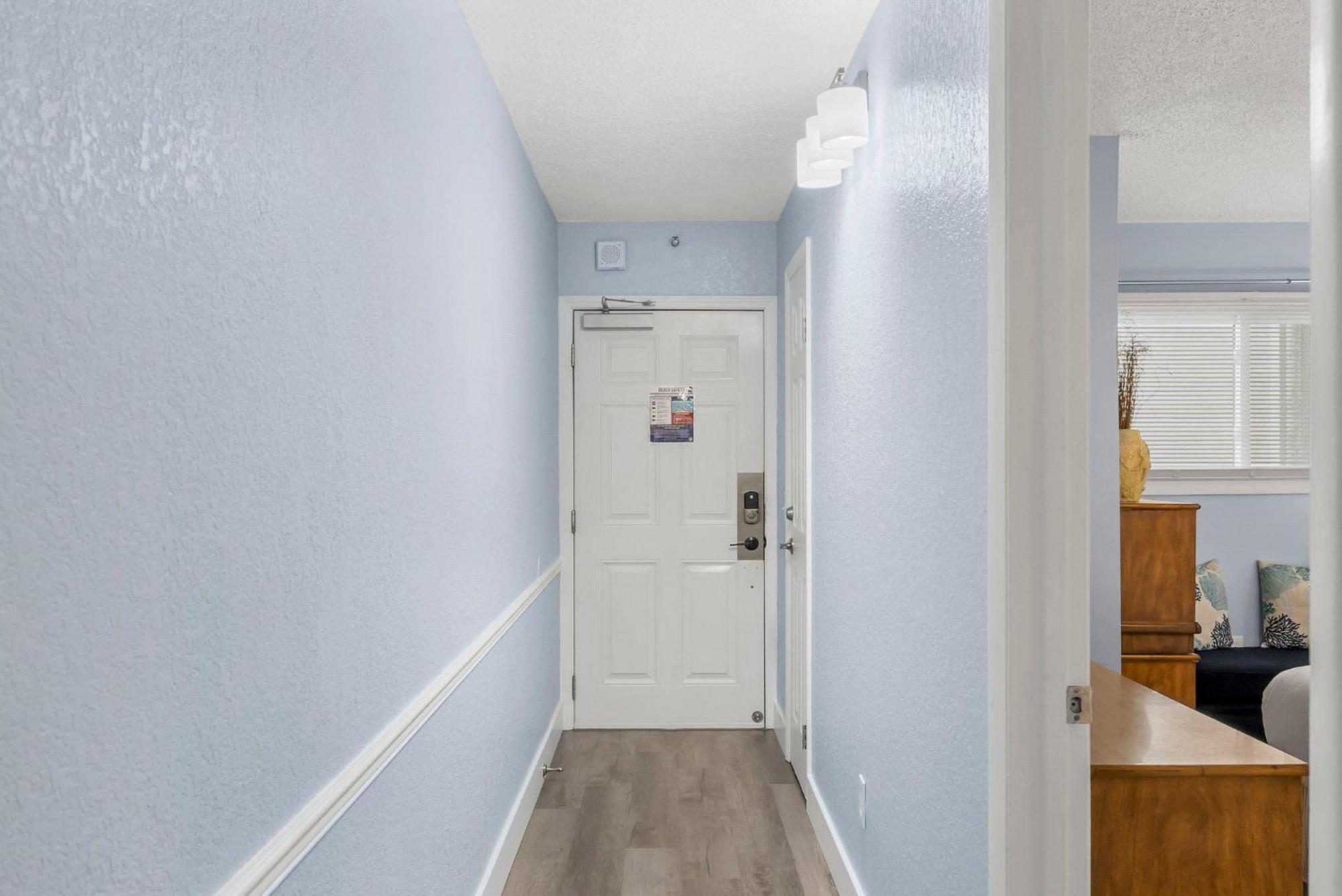 The Summit 1031 Apartment
