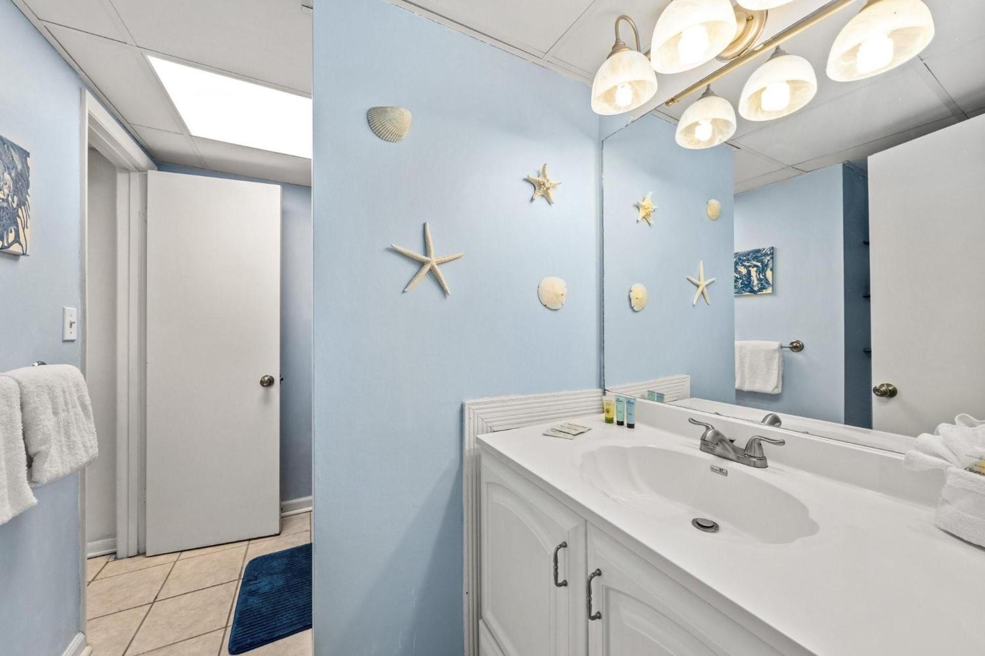 Sunbird 811e Apartment Panama City Beach