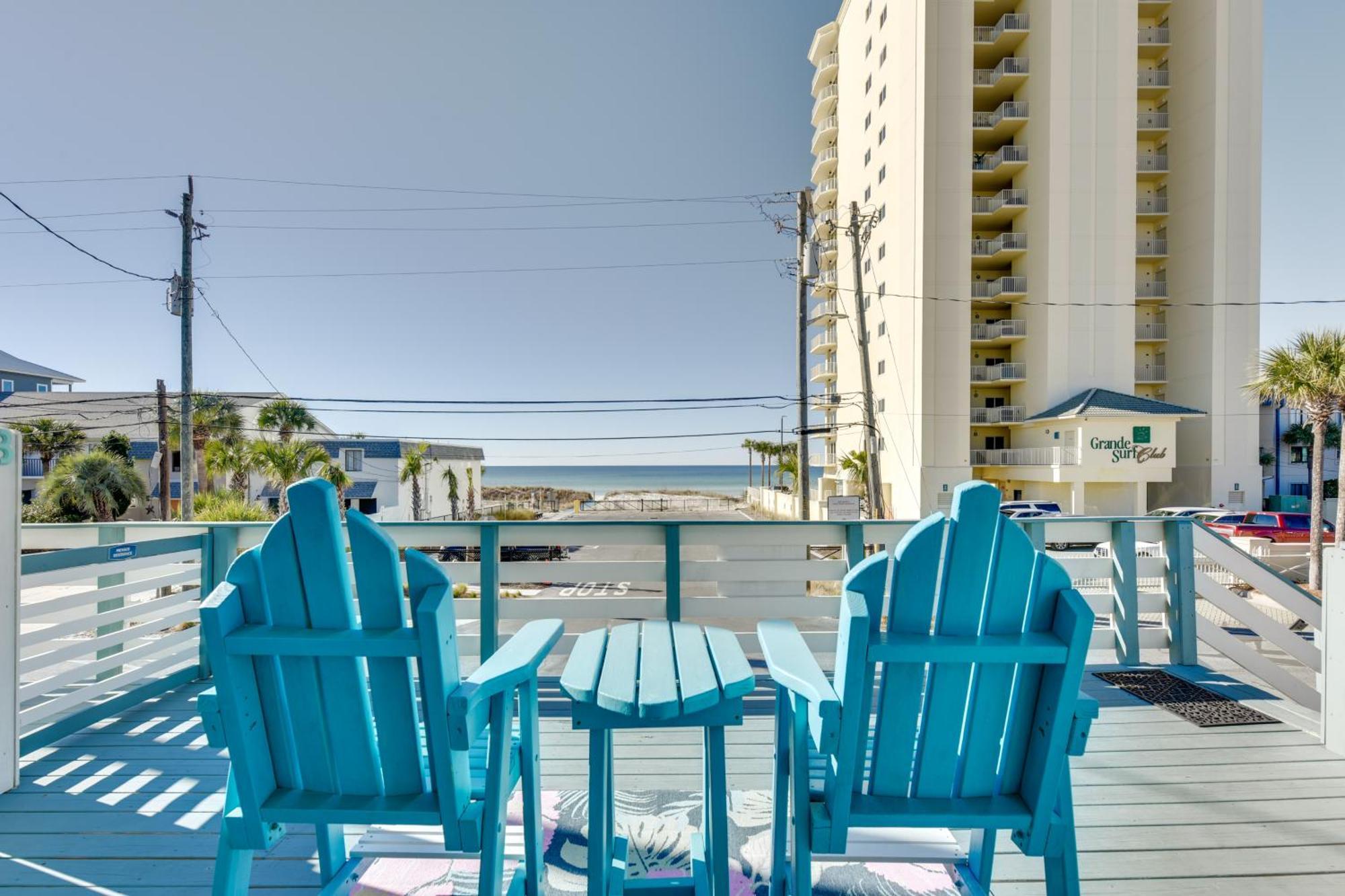 Pcb With Balcony And Gulf Views Walk To *