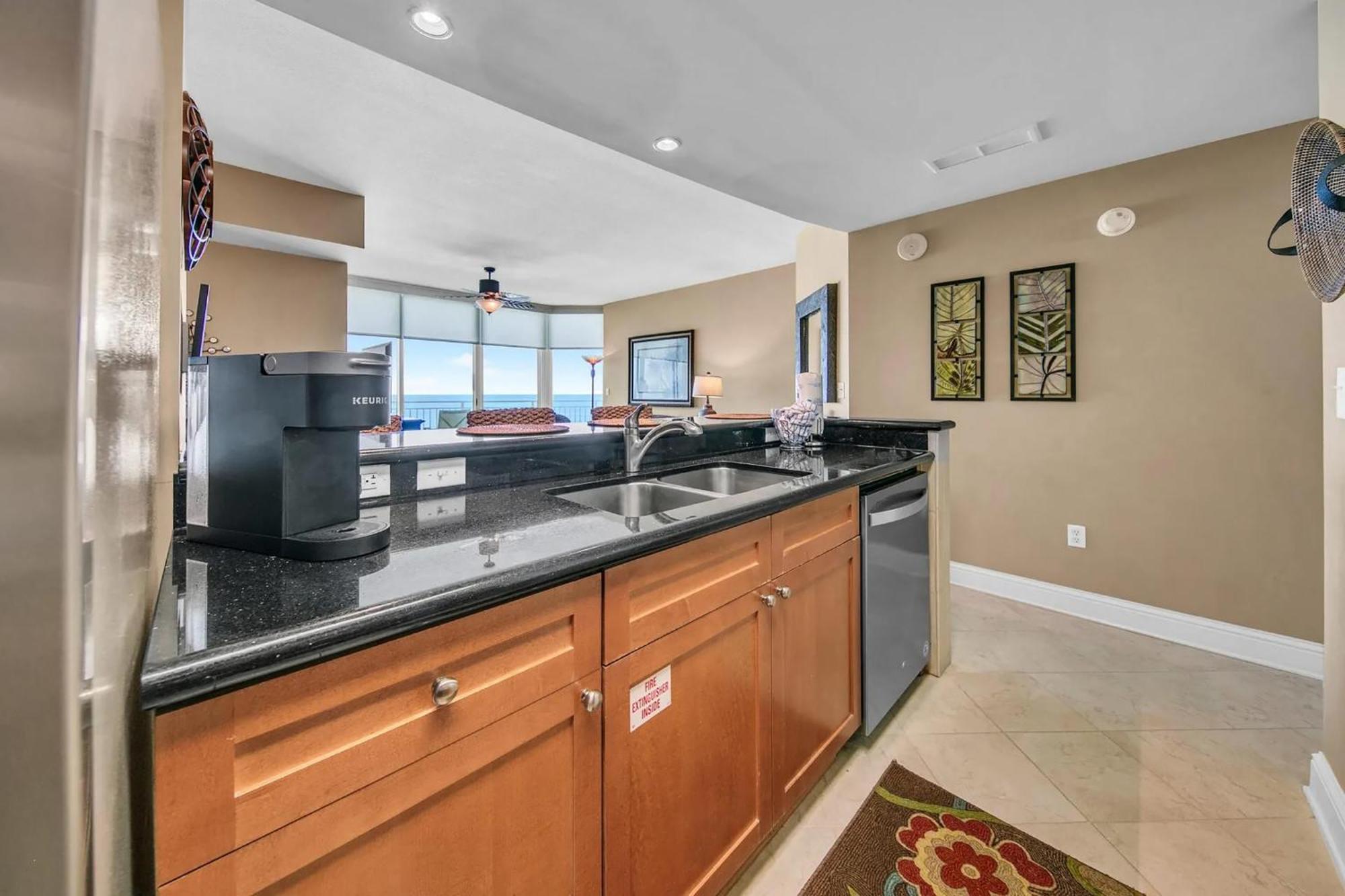 Aqua 711 By Emerald Coast Retreats * Panama City Beach