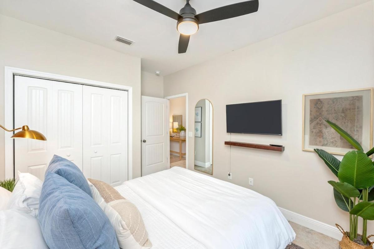 Toasted Coconut: Walk To Beach/hottub/kid Friendly * Panama City Beach