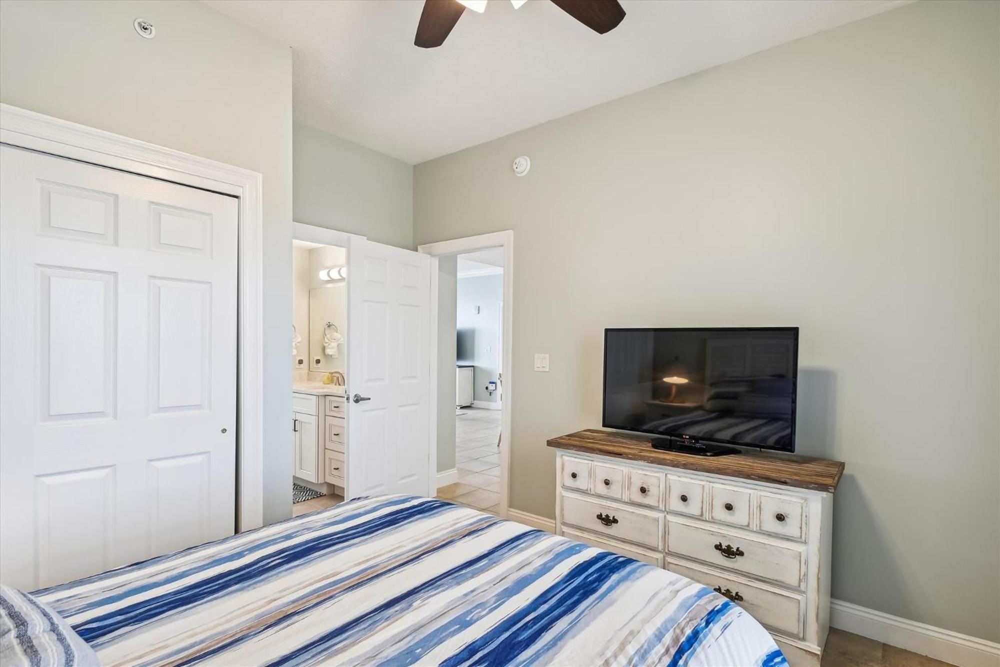 Gulf Crest 2005 - 2 Bedroom 2bathroom Withfantastic View! Family Friendly! Sleeps 8 Apartment