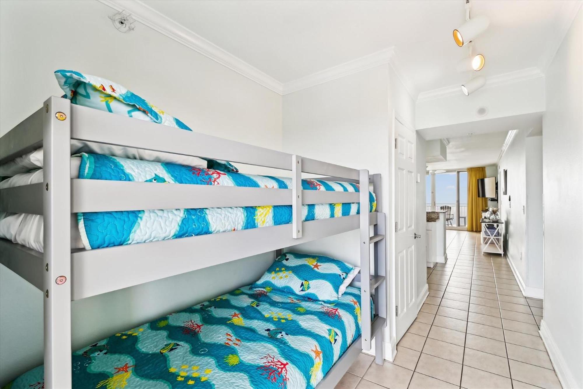 Apartment Emerald 1830 - 2 Bedroom 2 Bathbunks Sleeps 8