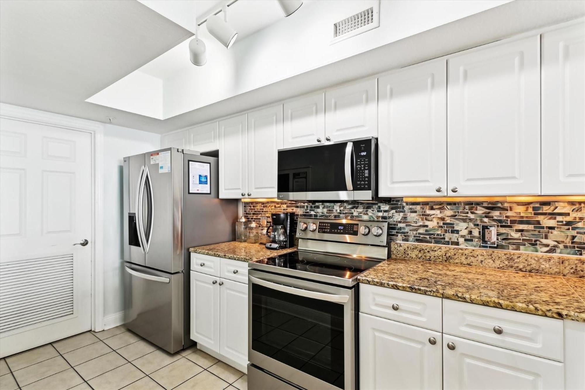 Apartment Emerald 1830 - 2 Bedroom 2 Bathbunks Sleeps 8 *