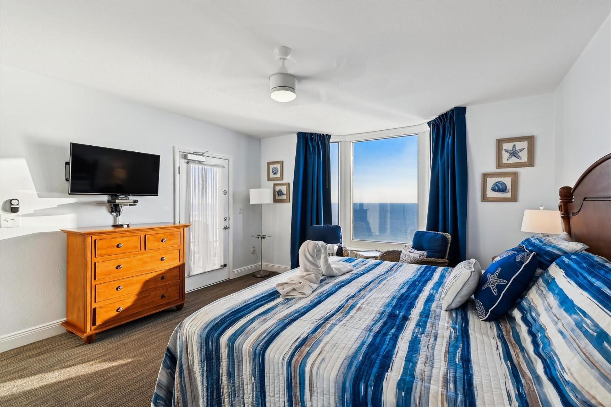 Emerald 1830 - 2 Bedroom 2 Bathbunks Sleeps 8 * Panama City Beach