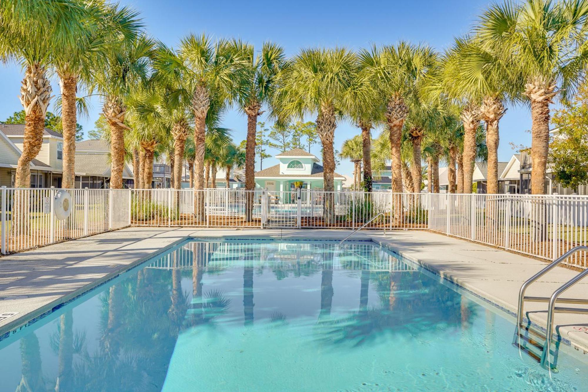 Holiday home 1 Mi To Gulf With Patio And Pool Access In Pcb! Panama City Beach