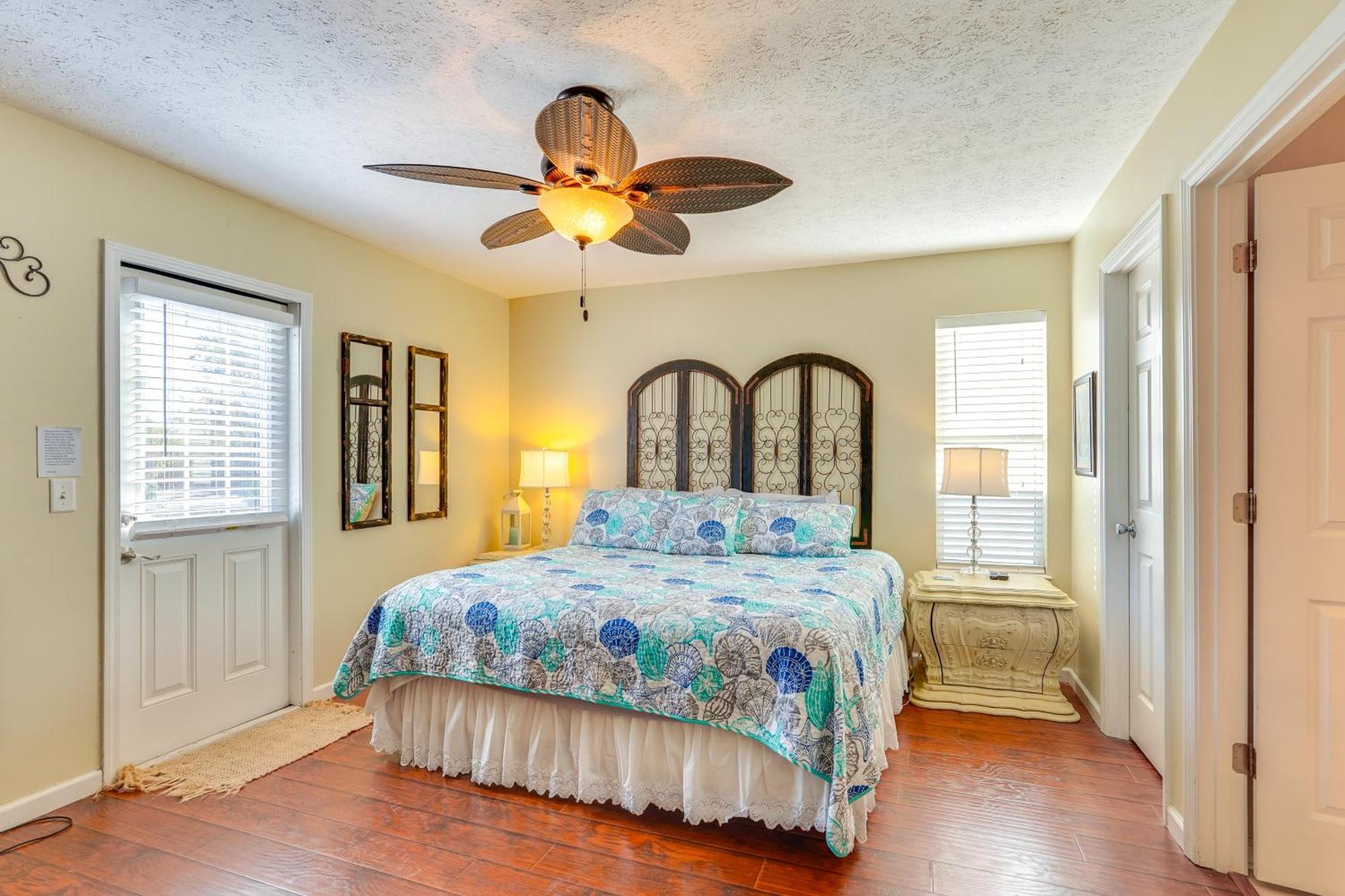 1 Mi To Gulf With Patio And Pool Access In Pcb! Holiday home Panama City Beach
