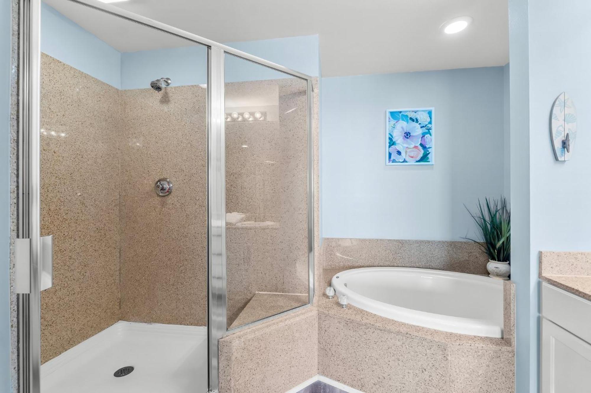 Ocean & Views! Spacious 3-br For 8! By Dolce Getaways Pcb *