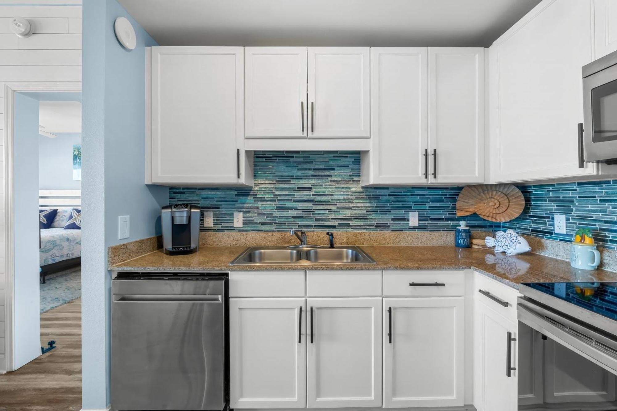 Ocean & Views! Spacious 3-br For 8! By Dolce Getaways Pcb * Panama City Beach