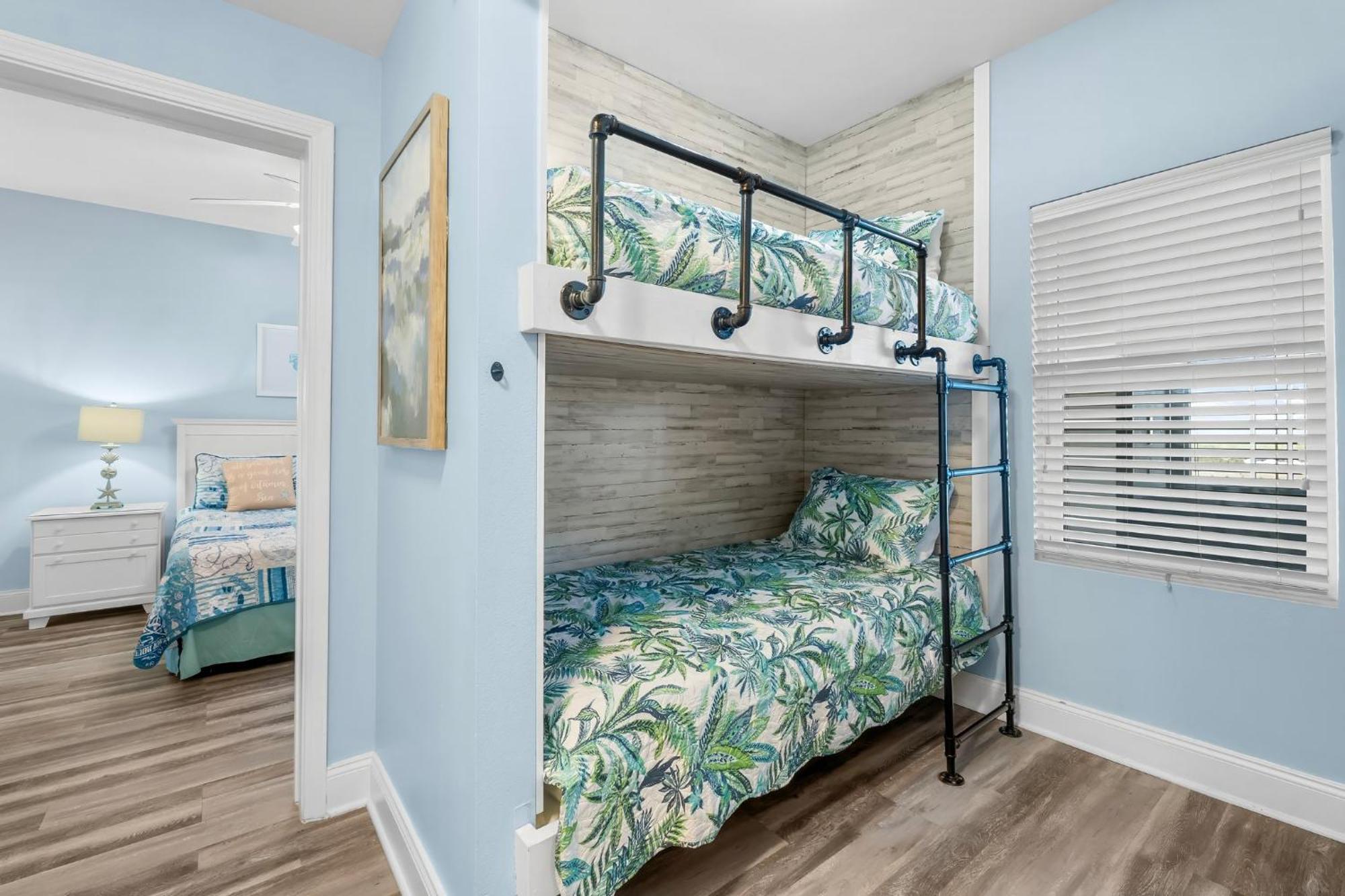 Apartment Ocean & Views! Spacious 3-br For 8! By Dolce Getaways Pcb *
