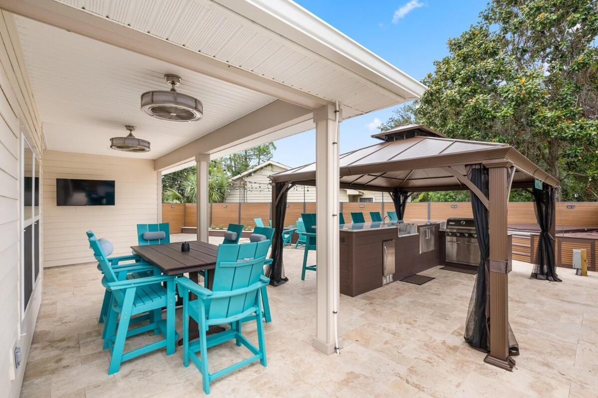 Holiday home Sandcastle House Hot Tub, Od Kitchen & Game Room!