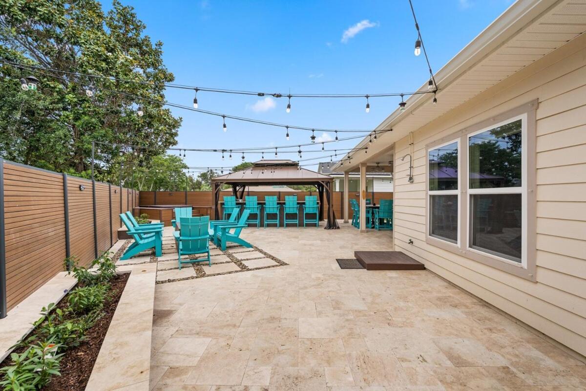 Sandcastle House Hot Tub, Od Kitchen & Game Room! Holiday home Panama City Beach