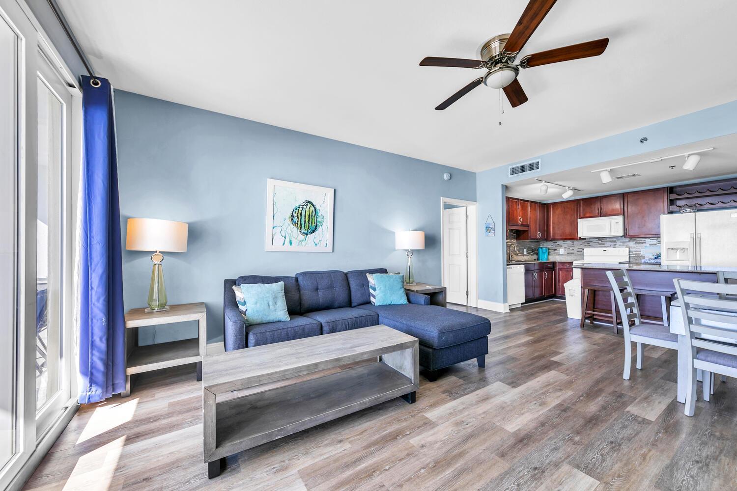 Laketown Wharf 1608 By Emerald Coast Retreats Apartment *