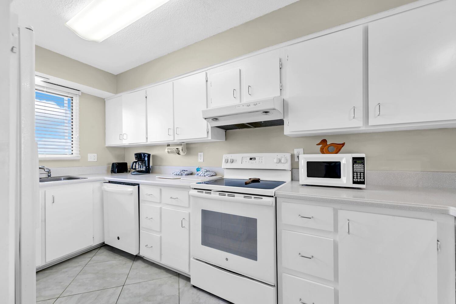 Regency Towers 1212 By Emerald Coast Retreats * Panama City Beach