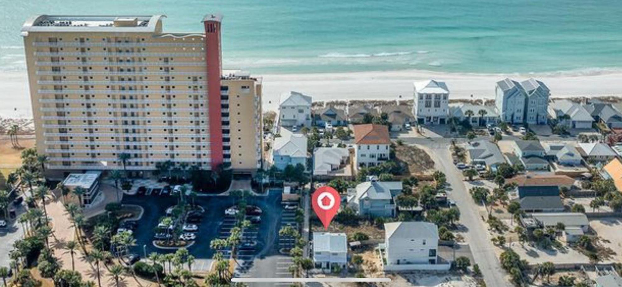 Dream Escape - 200ft To Waves - Breakfast - Private Hot Tub Awaits Holiday home Panama City Beach