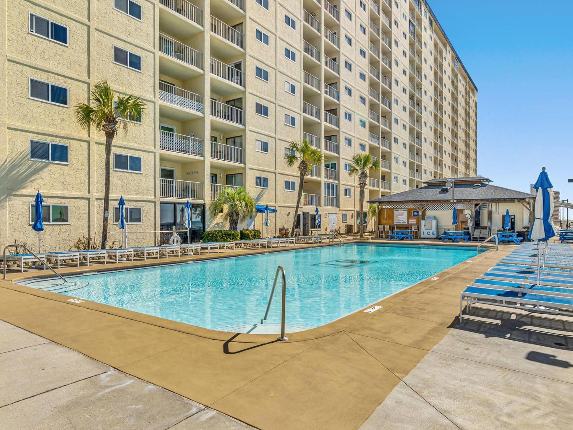 Apartment Regency Towers Pcb #803