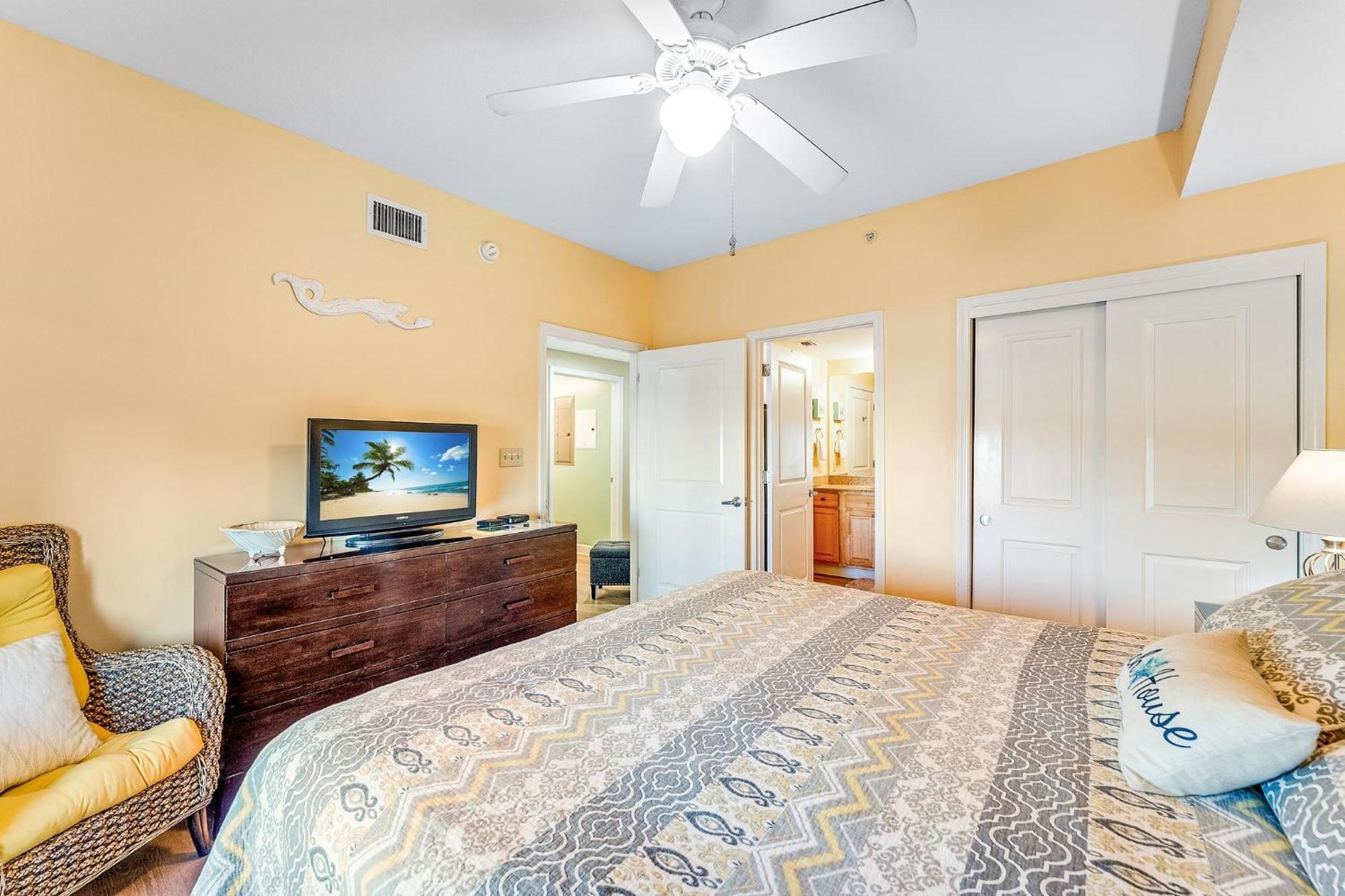 Beachfront 3br Condo! Free Chair Service! By Dolce Getaways Pcb! Panama City Beach