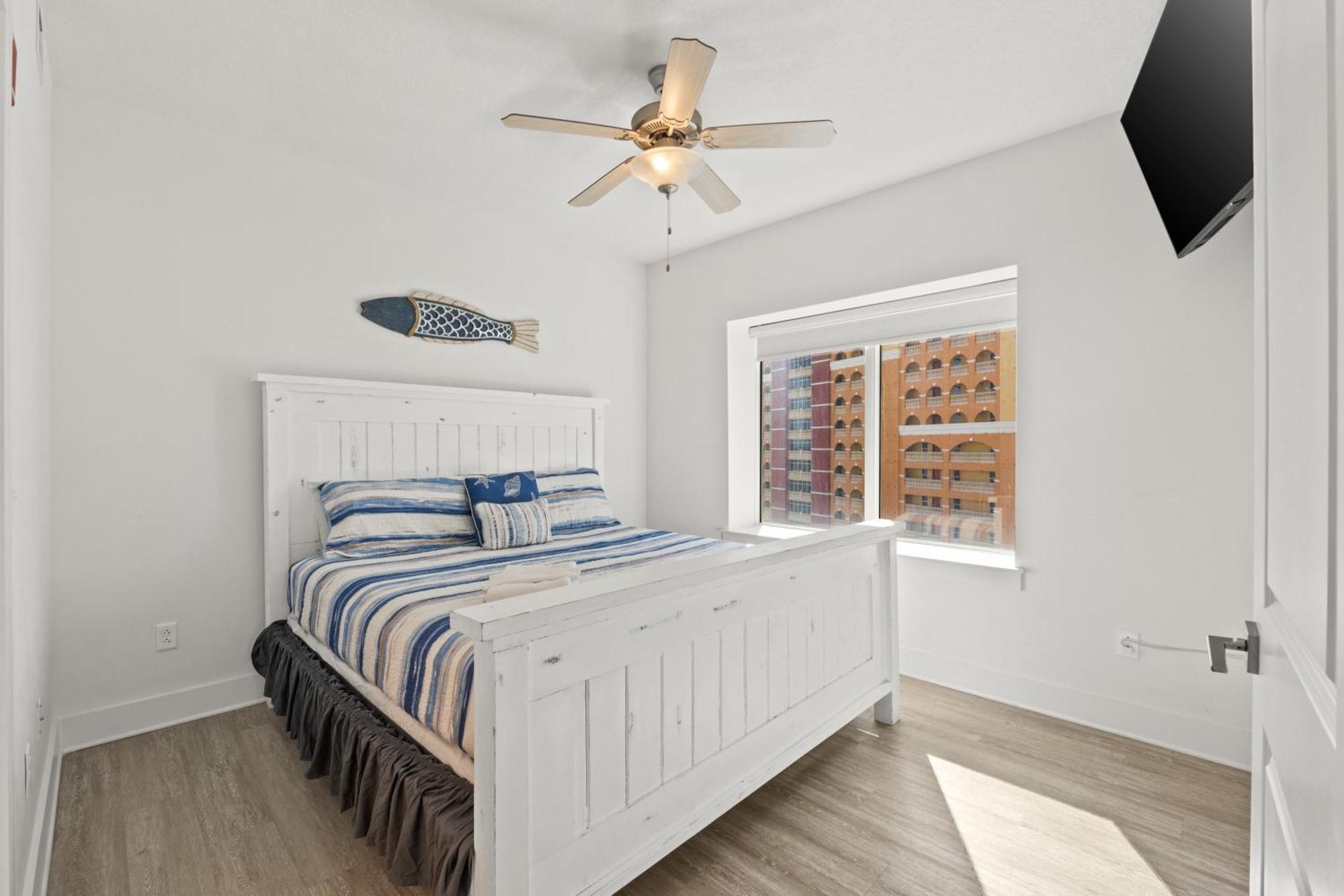 Calypso And Towers #1101-3 By Book That Panama City Beach