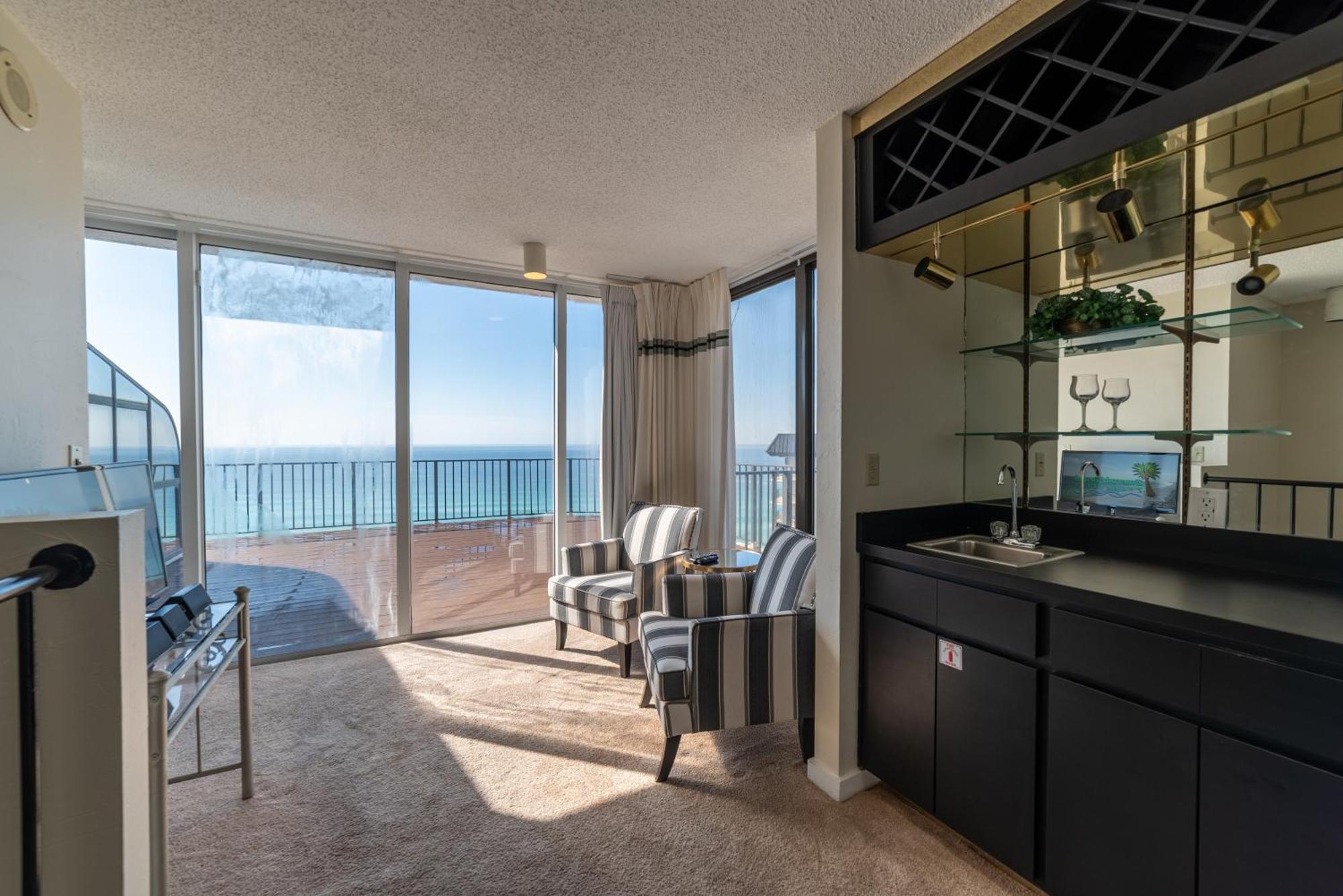 Holiday home Edgewater 1-1212 'combee's Penthouse Hideaway'