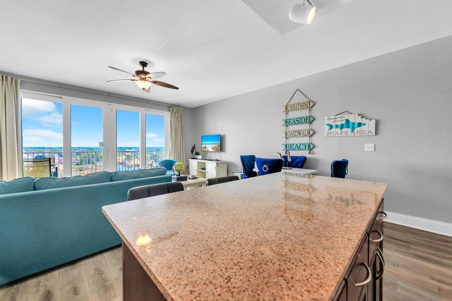 Laketown Wharf 1235 Holiday home